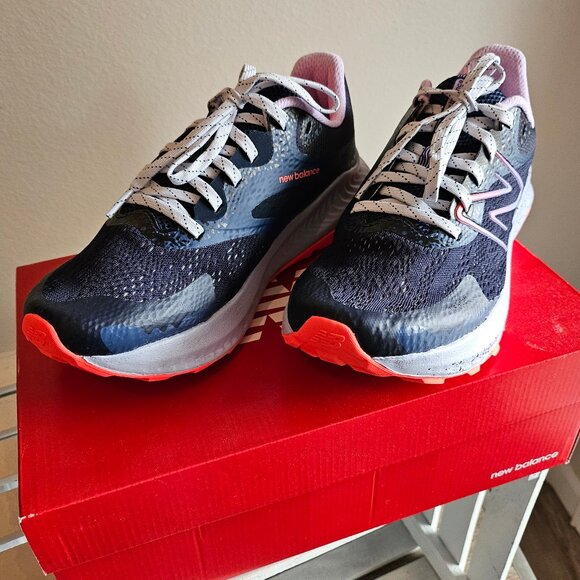 New! New Balance Womens trail run shoes (DynaSoft Nitrel), size 8.5 - Picture 4 of 8